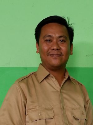 Immanuel Lumbutoruan, S.Pd